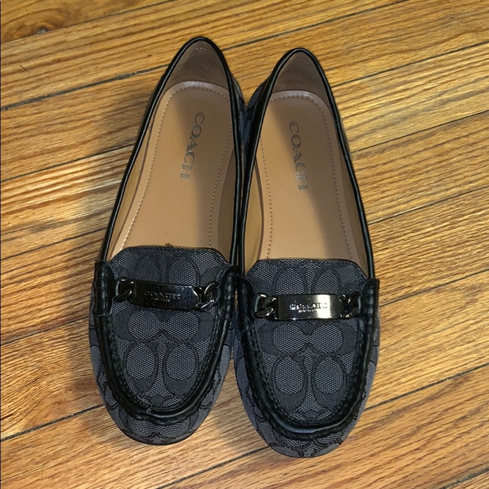 Coach flats